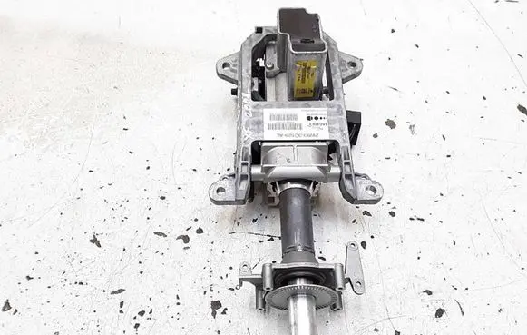 Steering wheel axle set