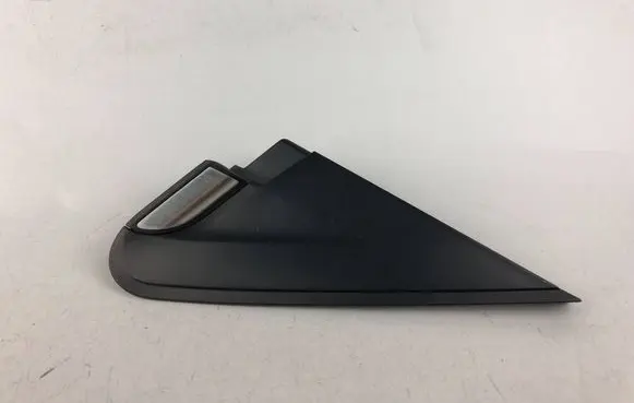 Subaru Forester SJ Fender end trim 65250SG020