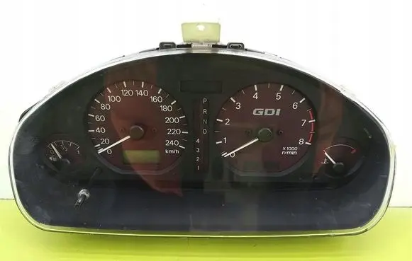 Mitsubishi Carisma Speedometer (instrument cluster) MR559665
