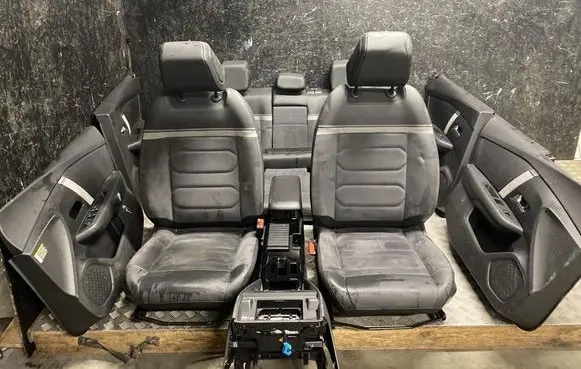 Citroen C4 III e-C4 Seat set 