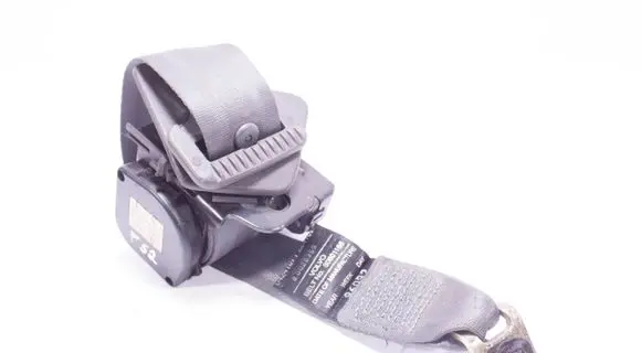 Volvo S40, V40 Rear seatbelt 30801186