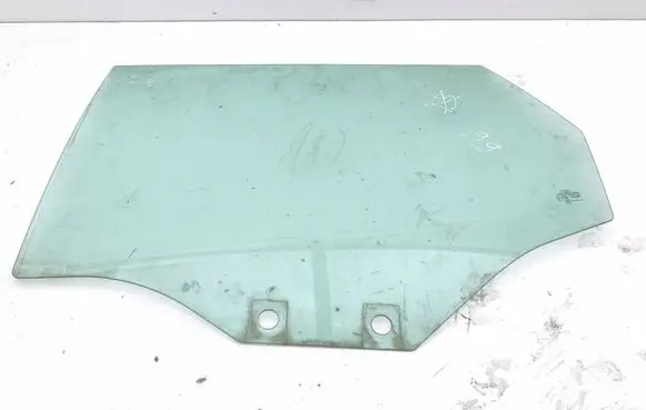 Audi A3 S3 8P Rear door window glass 