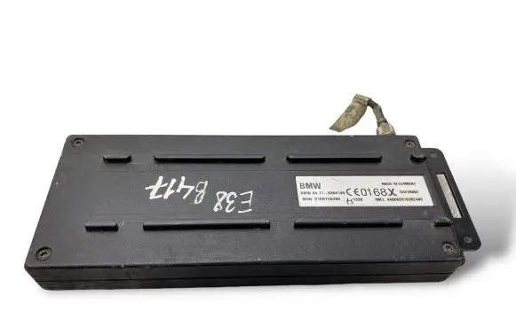 BMW 7 E38 Aerial GPS antenna 8384149 SUF3988E