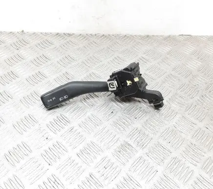 Skoda Octavia Mk2 (1Z) Indicator stalk 1K0953513 01103500 10350061146393
