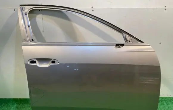 Audi A6 S6 C8 4K Front door