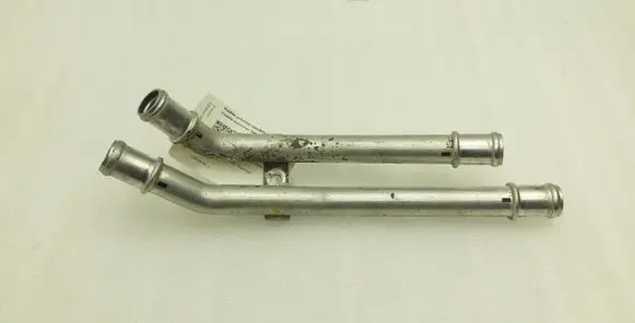 Porsche Cayenne (92A) Engine coolant pipe/hose 7P5815671
