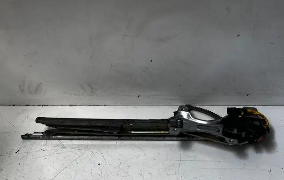 Toyota Prius (XW10) Front door window regulator with motor 8572047030 0620401161