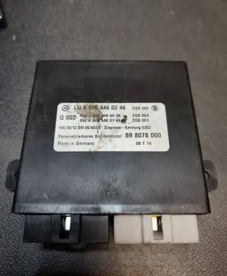 Mercedes-Benz Sprinter W901 W902 W903 W904 Parking PDC control unit/module A9064460246