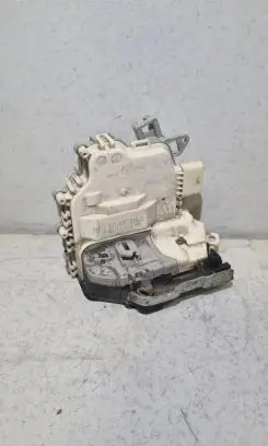 Audi A6 C7 Front door lock 8J1837016C