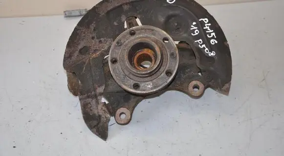 Peugeot 508 II Front wheel hub