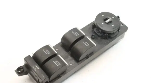 Ford Focus Other switches/knobs/shifts AM5T14A132AA