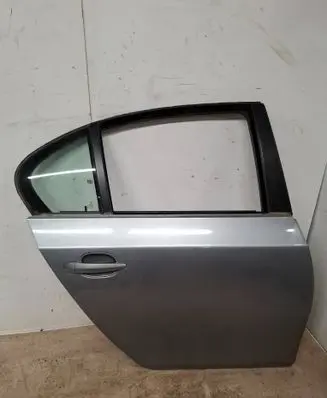 BMW 5 E60 E61 Rear door