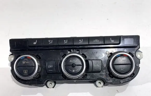 Volkswagen PASSAT CC Interior fan control switch 3AA907044J