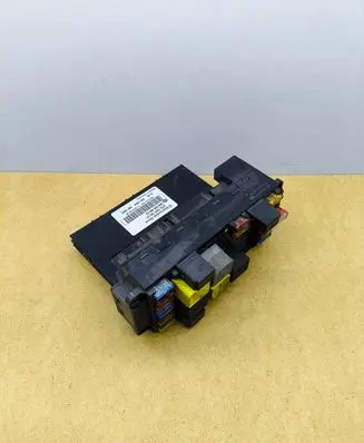 Mercedes-Benz C W203 Fuse box set 2035453001 5DK00848552