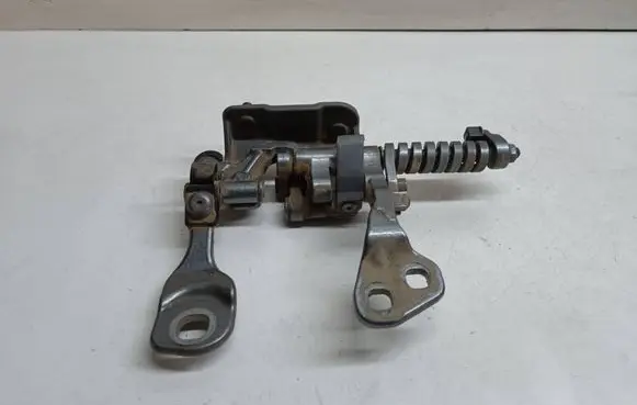 BMW 3 E90 E91 Tailgate/trunk/boot hinge 7119041