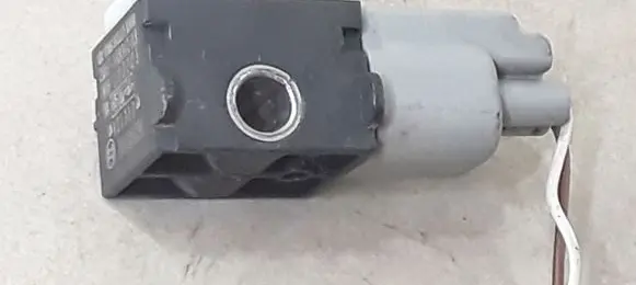 Ford Focus C-MAX Airbag deployment crash/impact sensor 3M5T14B342AB