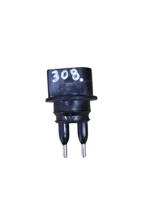 Volkswagen PASSAT B6 Windshield washer fluid level sensor 7M0919376