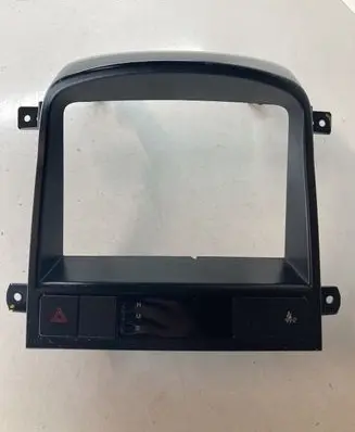Chevrolet Captiva Radio/GPS head unit trim 96941882