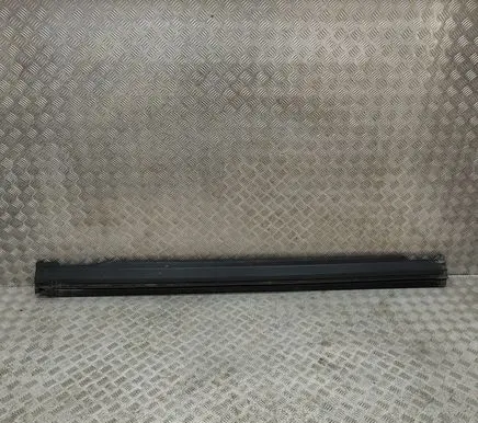 Volvo C40 Sill 32216803
