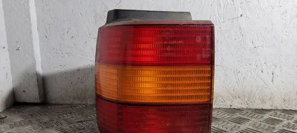 Volkswagen PASSAT B4 Rear/tail lights 3A9945111