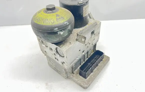 Mercedes-Benz E W211 ABS Pump 0265250091 A0054317912