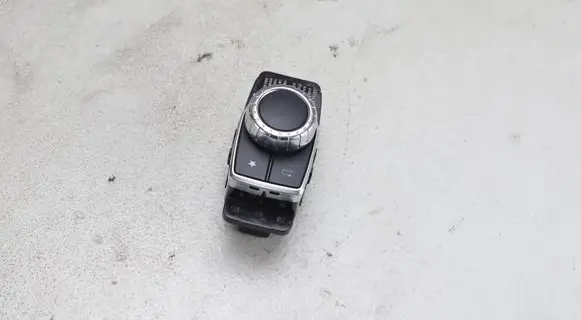 Mercedes-Benz CLA C117 X117 W117 Multifunctional control switch/knob A2469009815 A2469010706 A2469022203
