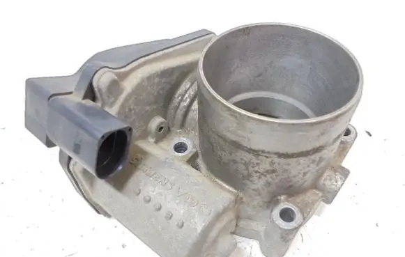 Skoda Fabia Mk1 (6Y) Electric throttle body valve 03C133062C