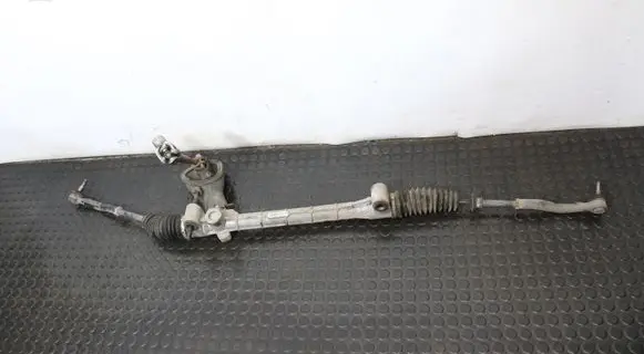 Toyota Yaris Steering rack