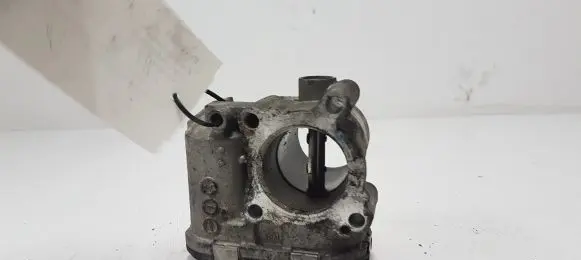 Renault Megane II Throttle valve 0281002681 8200330810 8200330812
