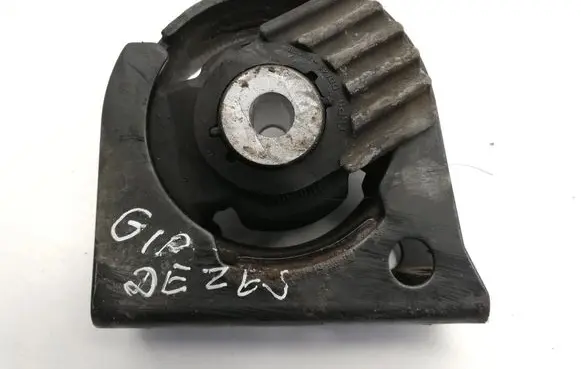 Toyota Avensis T270 Gearbox mount