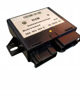 Volkswagen PASSAT B4 Alarm control unit/module 3A0953233C