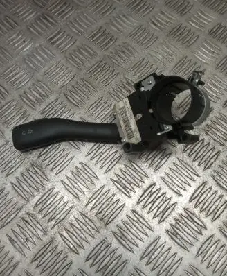 Volkswagen Golf IV Indicator stalk 8L0953513G