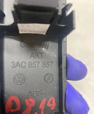 Volkswagen PASSAT B7 Electric window control switch 3AC857857