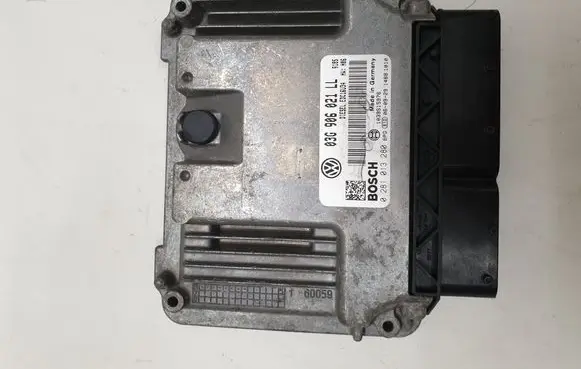 Seat Leon (1P) Engine control unit/module 03G906021LL 0281013280