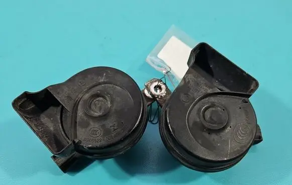 Skoda Octavia Mk3 (5E) Horn signal A046522 IMPRK1541938