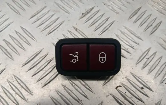 Mercedes-Benz SL R231 Tailgate opening switch A2208211479