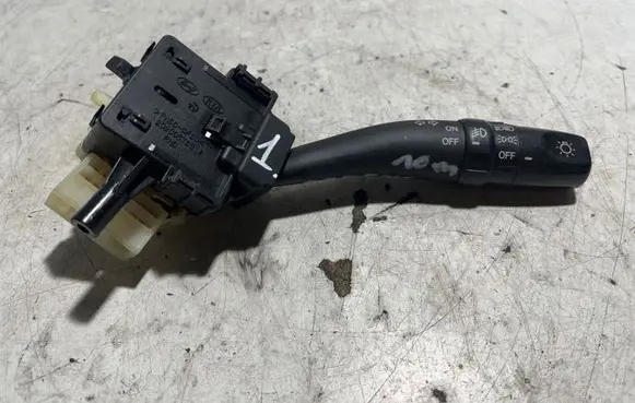 KIA Carens II Indicator stalk 202005763 202005768