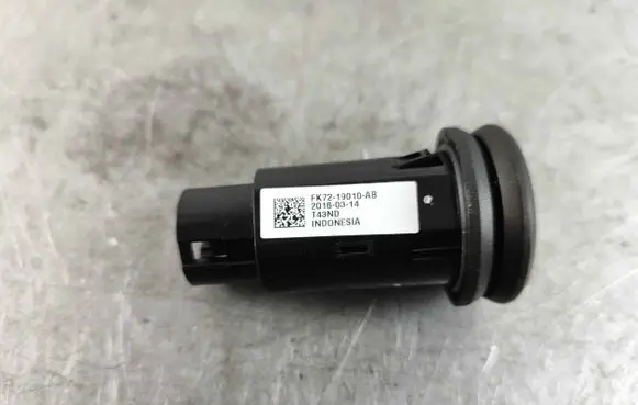 USB socket connector