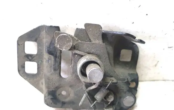Ford Mondeo MK V Engine bonnet (hood) release handle DS7A16700AE