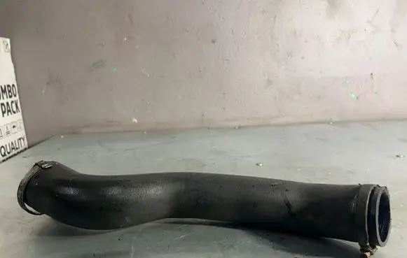 Ford Focus Air intake hose/pipe