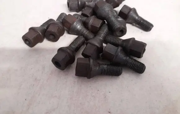 Volkswagen Golf III Nuts/bolts 