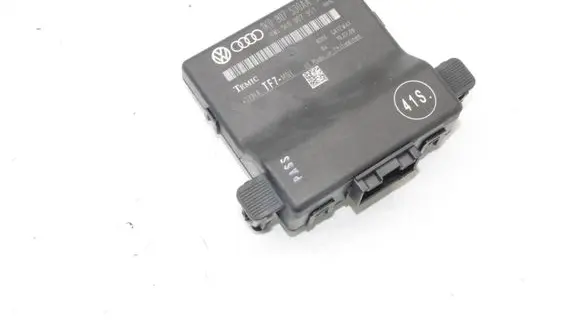 Audi TT TTS Mk2 Gateway control module 1K0907530AA