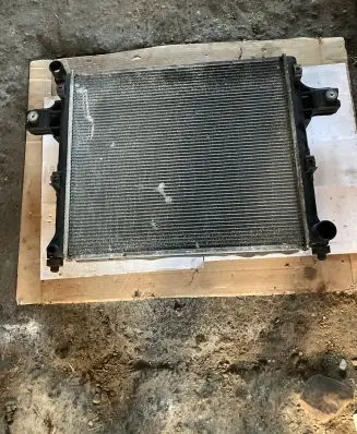 Jeep Grand Cherokee (WK) Coolant radiator 55116858AB 1505CE 83403
