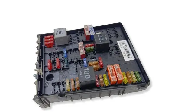 Volkswagen PASSAT B6 Fuse module 1K0937124P