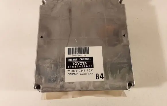 Toyota Corolla E120 E130 Engine control unit/module 8966112A10 2750009341