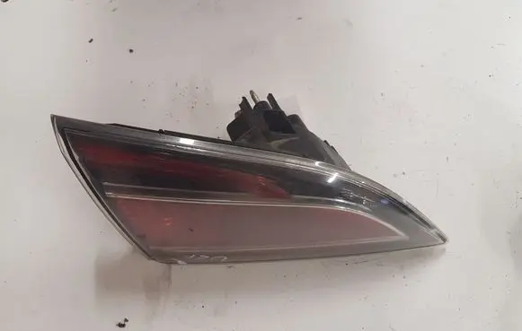 Mazda 6 Tailgate rear/tail lights GS2A513F0 13241095