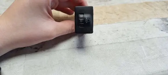 Toyota Prius (NHW20) Headlight level height control switch 134159