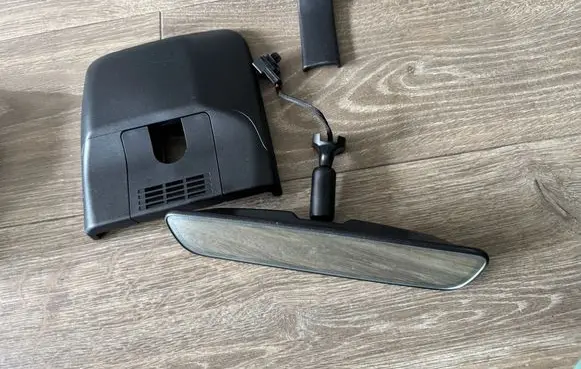 Toyota bZ4X Rear view mirror (interior) 878400W460 8646642140