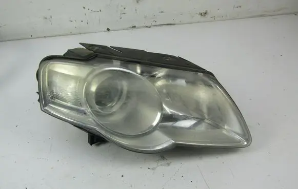 Volkswagen PASSAT B5.5 Headlight/headlamp 