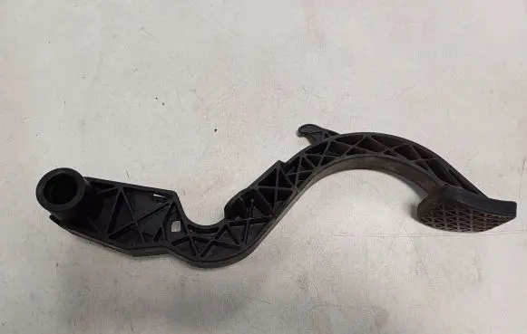 Opel Vectra C Brake pedal